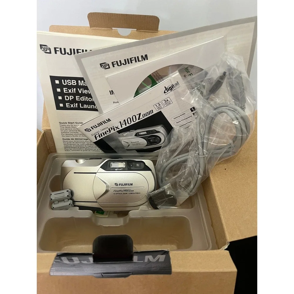 Fujifilm FinePix 1400 Zoom Digital Camera 1.3MP 3x Optical Zoom Silver Boxed